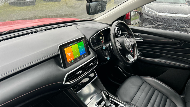 MG Hs 1.5 T-GDI Exclusive 5dr DCT Petrol Hatchback